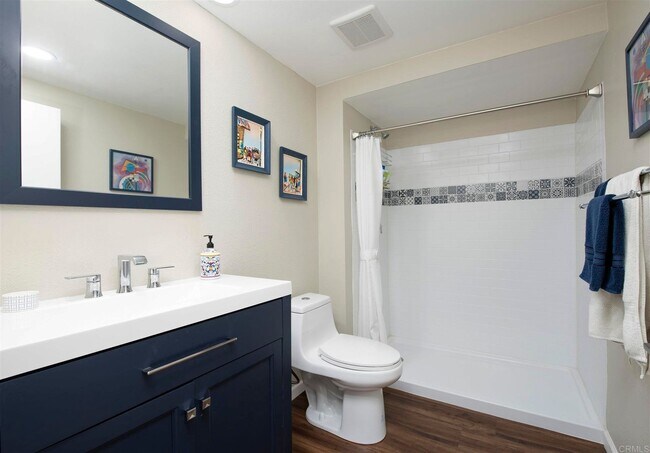 Building Photo - Turn-key 2 Bed 2 Bath retreat in Oceana 55...