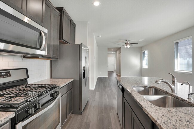 Building Photo - 17121 Upland Bent Ct