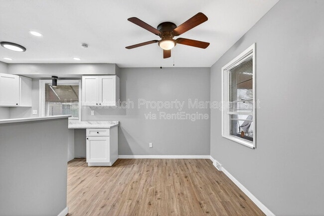 Building Photo - 1810 Mora Ln