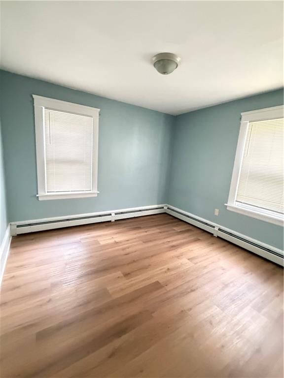 Building Photo - 694 Killingly St