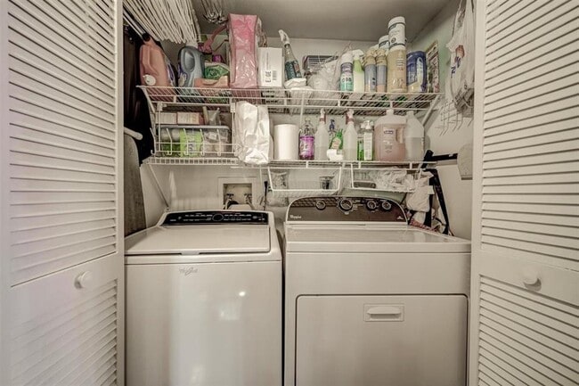 Building Photo - 10280 SW 18th St