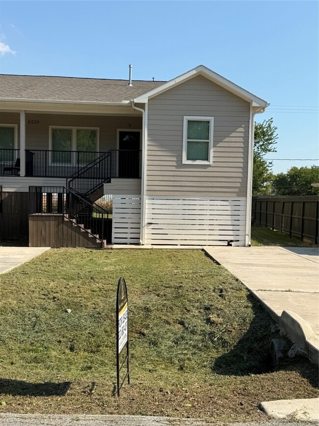 Building Photo - 6539 Crestford Ln