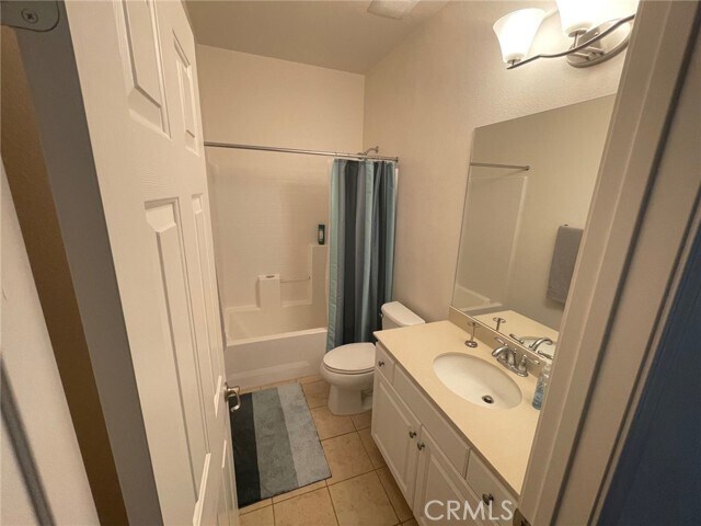 Building Photo - 29150 Edgewood Dr
