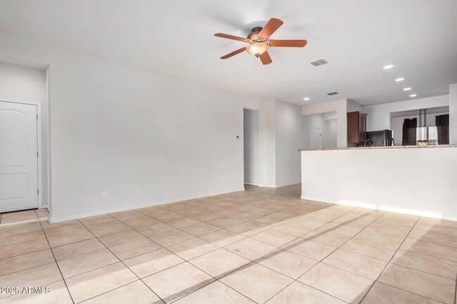 Building Photo - 4880 S 246th Ln