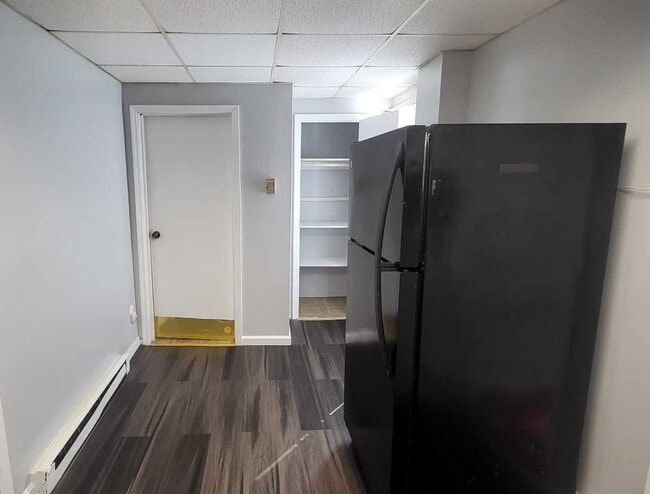 Building Photo - 29 Gifford Ave