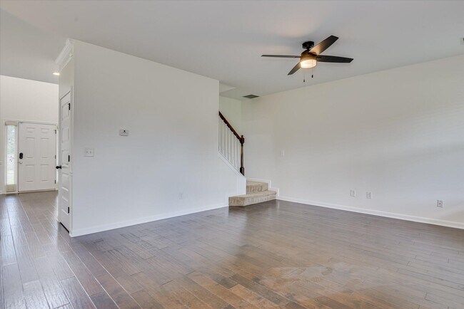 Building Photo - 873 Rollo Domino Cir