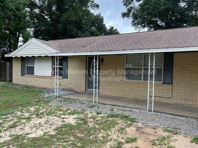 Building Photo - 1003 Space Cir