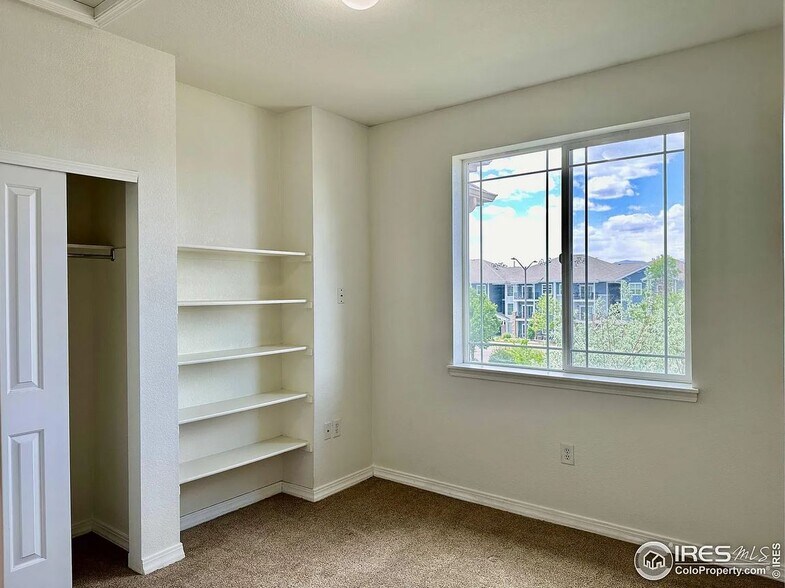 Building Photo - 2133 Krisron Rd