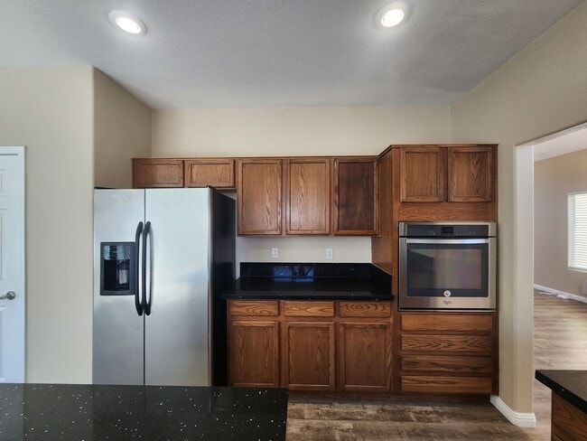 Building Photo - 7748 Cascade Bluffs Ct
