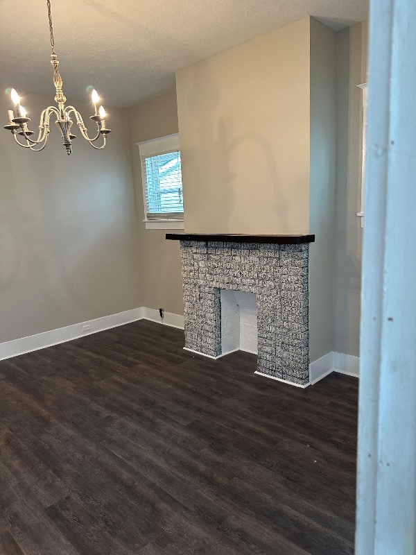 Building Photo - 303 S Alta Ave