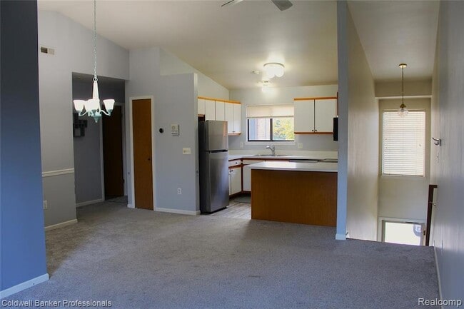 Building Photo - 42540 Lilley Pointe Dr