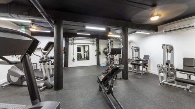 Building Photo - 115 58th St E