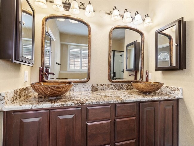 Building Photo - 8129 Springmoss Dr