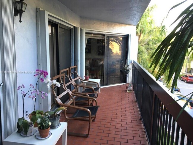 Building Photo - 8888 SW 131st Ct