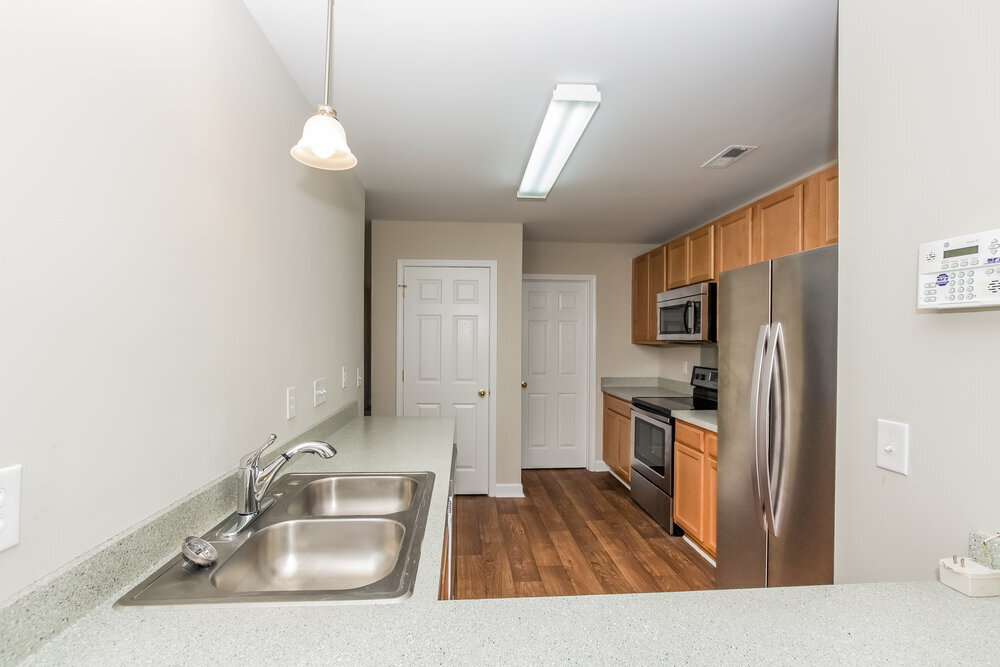 Building Photo - 958 Ramsgate Dr SW
