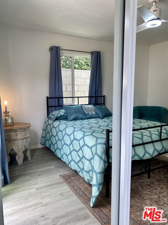 Building Photo - 4853 Canoga Ave