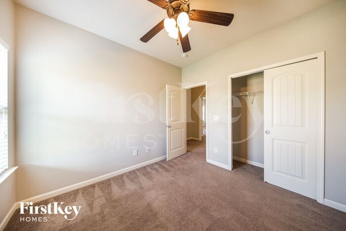 Building Photo - 22822 Rimbred Ct