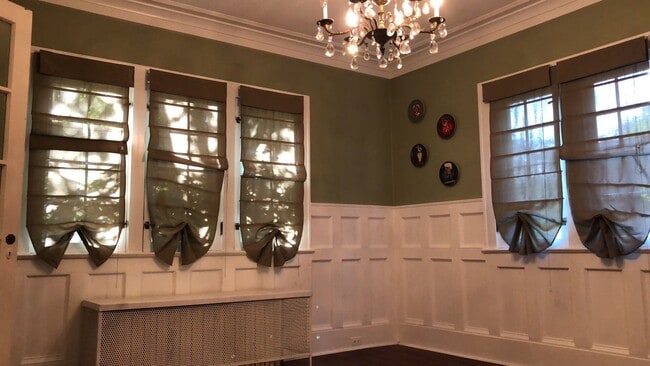 Building Photo - 91 N Portage Path