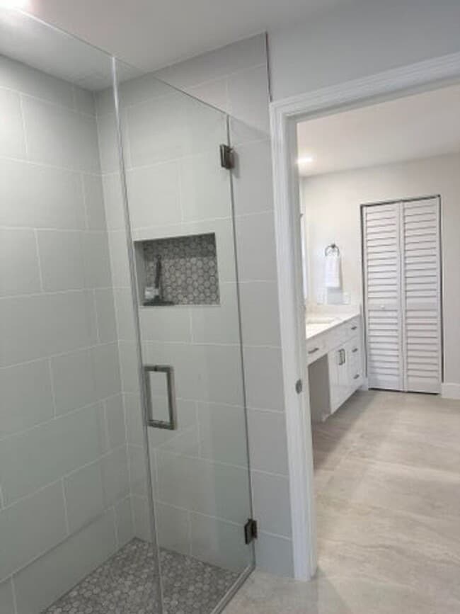 Building Photo - 11600 Island Lakes Ln