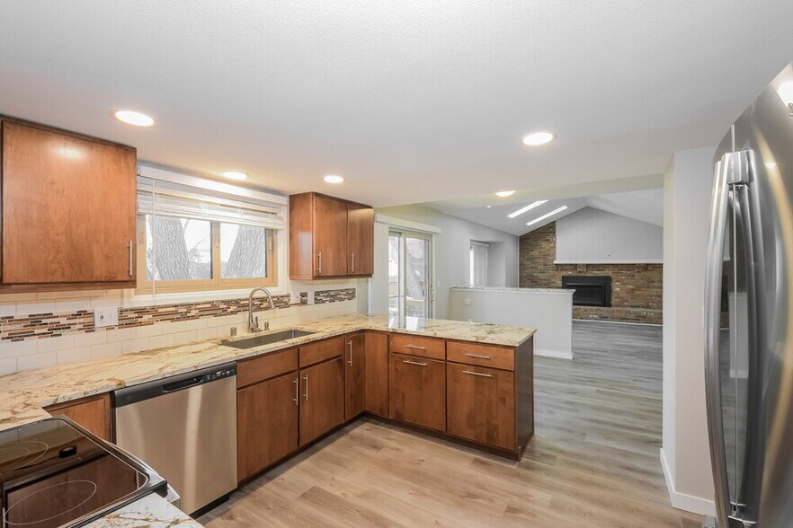 Building Photo - 4792 S Gar Way