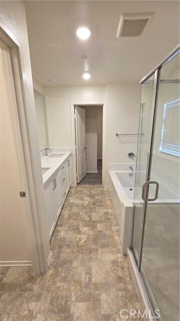 Building Photo - 4068 Angel Dr