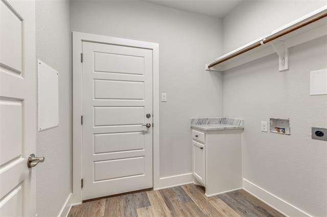 Building Photo - 9517 Thorncrown Ln