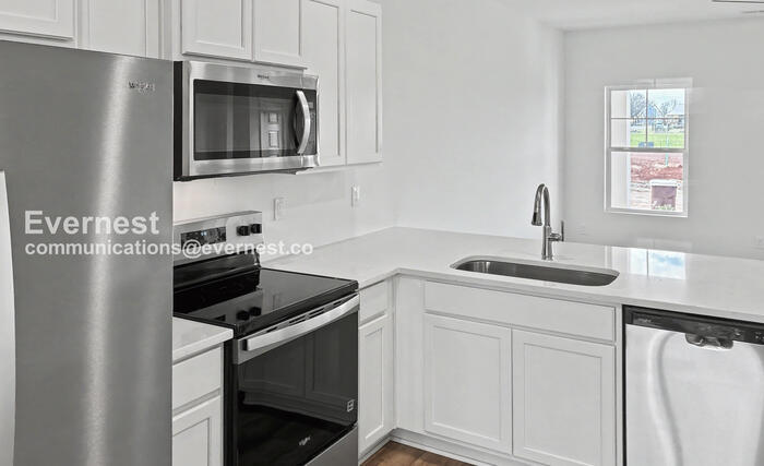 Building Photo - 12084 Chilly Dr