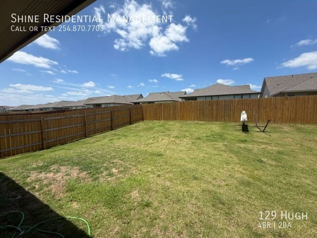 Building Photo - 129 Hugh-