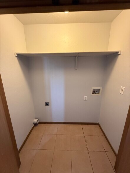 Building Photo - 1530 Citadel Dr