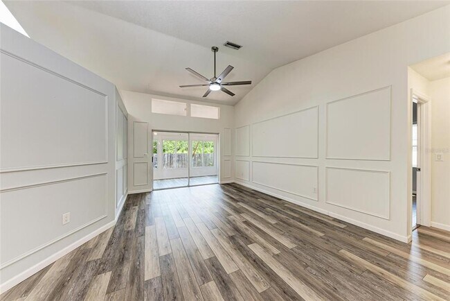 Building Photo - 8012 56th Ct E