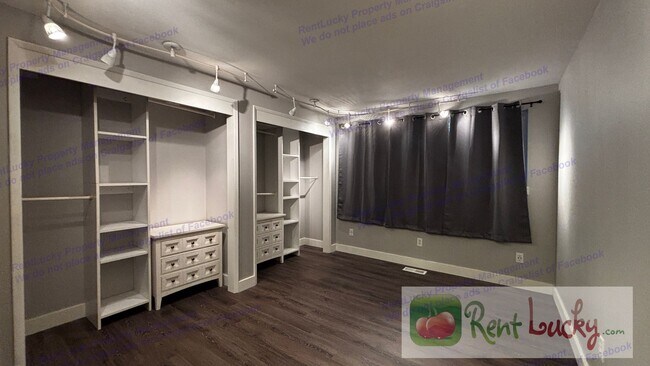 Building Photo - Charming 3 Bedroom Rambler + Large Storage/Shop  | Kent, WA