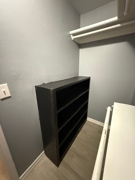 Unit C: Master Closet - 302 W Amy Dr
