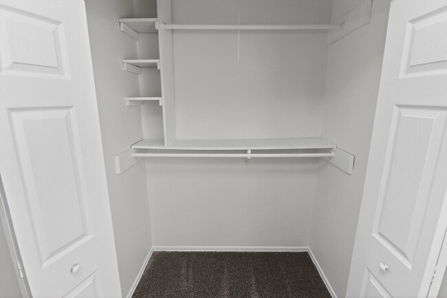 Building Photo - 3 Bed/2.5 Bath Townhouse for RENT!