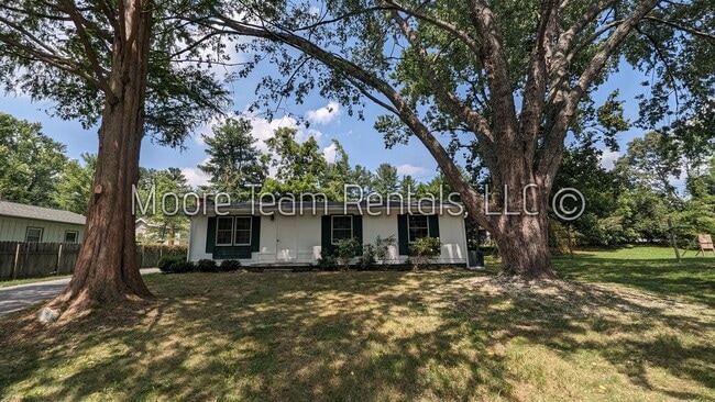 Building Photo - 3 Bed / 1 Bath House