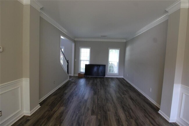 Building Photo - 1525 Woodpoint Way