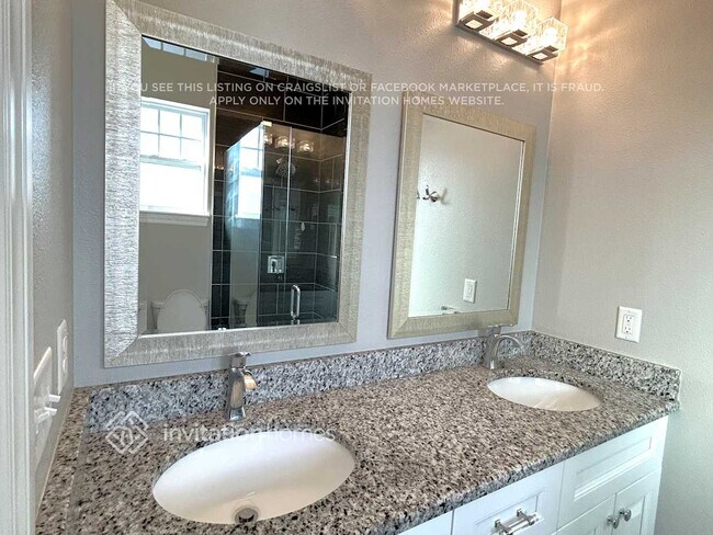 Building Photo - 1453 Pierce St