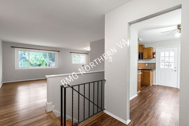 Building Photo - 8316 Carnegie Dr