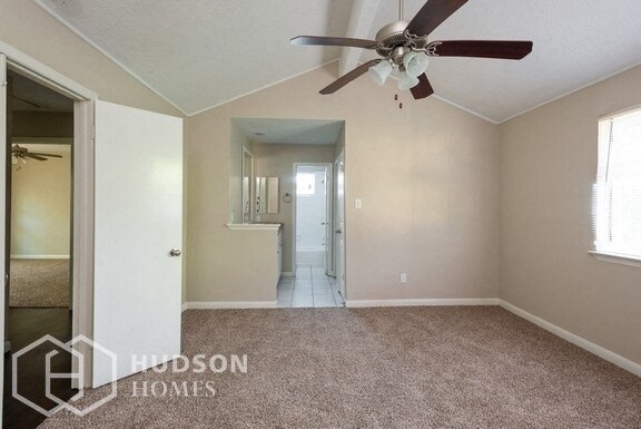 Building Photo - NOW AVAILABLE!! 1209 West Castlewood Avenu...