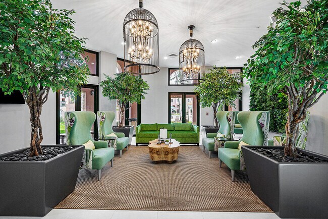 Building Photo - 120 SE 5th Ave