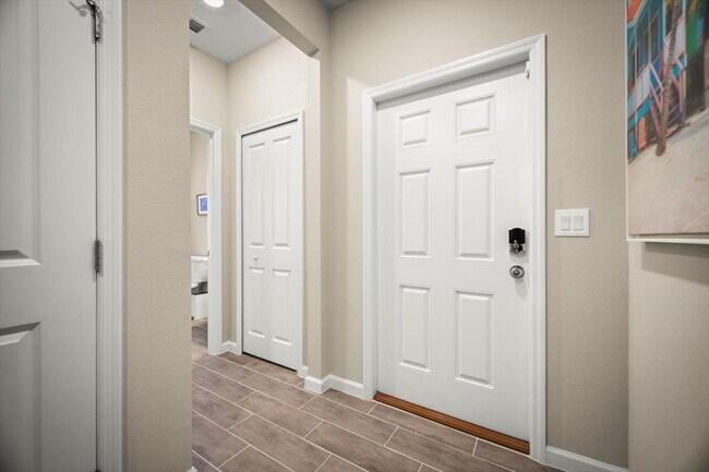 Building Photo - 1255 Beach Dune Dr