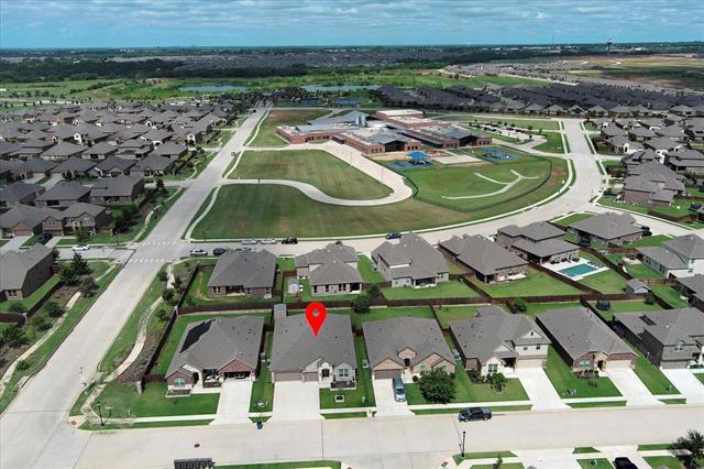 Building Photo - 3005 Cerro Ranch Rd