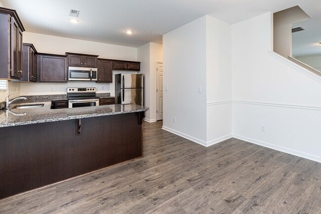 Building Photo - 3 Bedroom Townhome in NW School District - Rock Hill SC