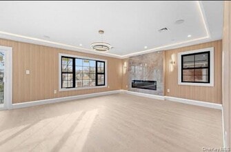 Building Photo - 249-17 147th Rd