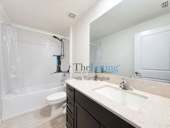 Building Photo - 13260 Palmerston Rd