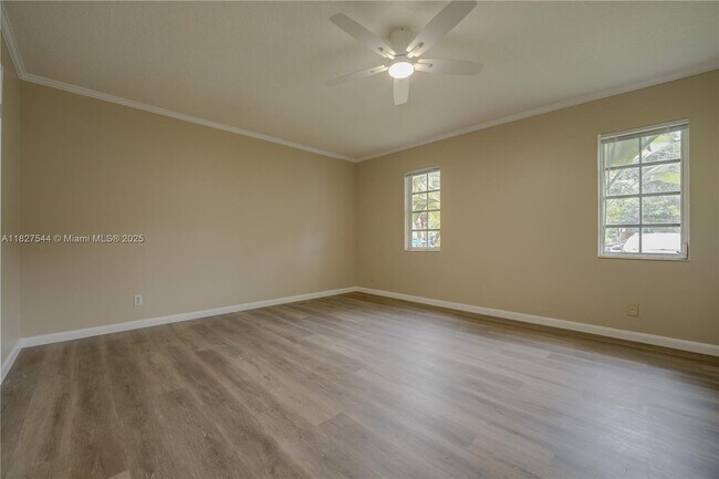 Building Photo - 2403 SW 58th Manor