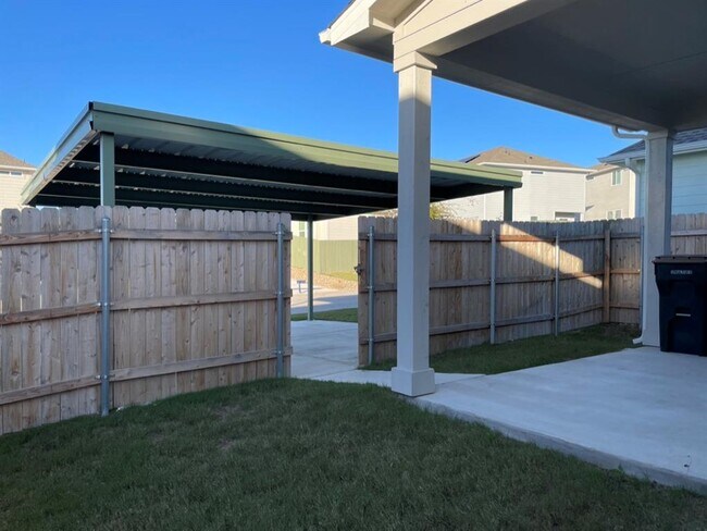 Building Photo - 9610 Morning Iris Dr