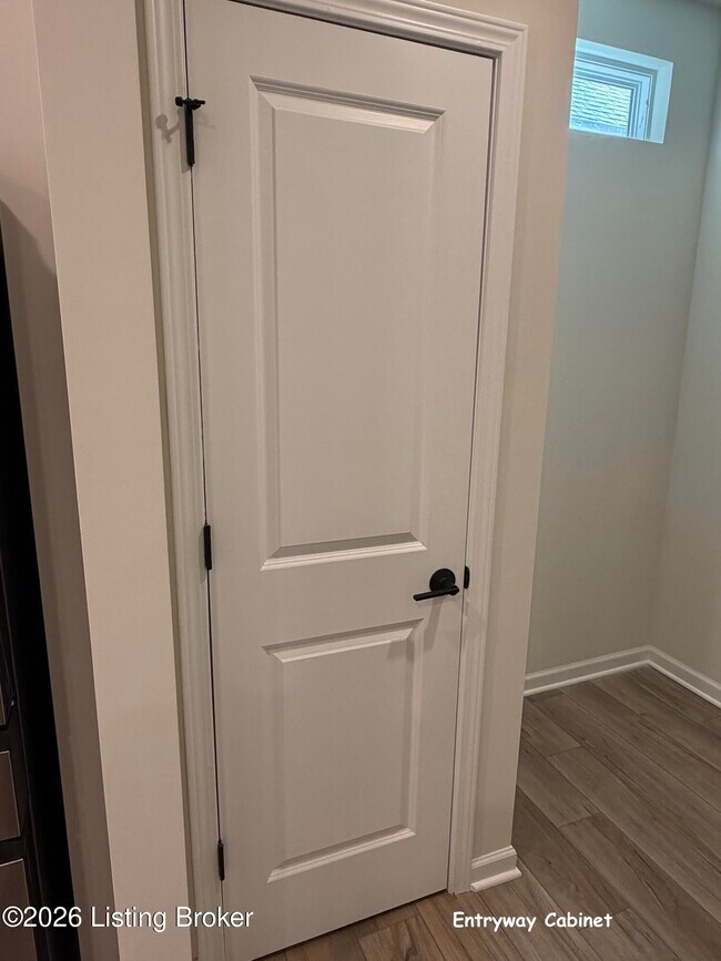 Building Photo - 16906 Aiken Rdg Cir