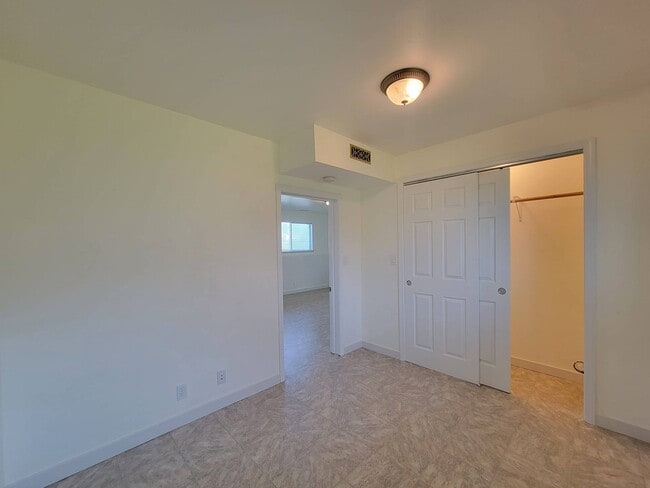Building Photo - 1603 Eagle St