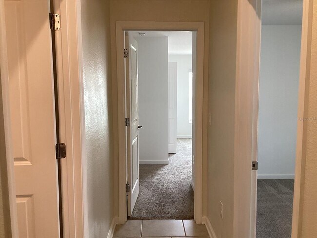 Building Photo - 260 Pershing St