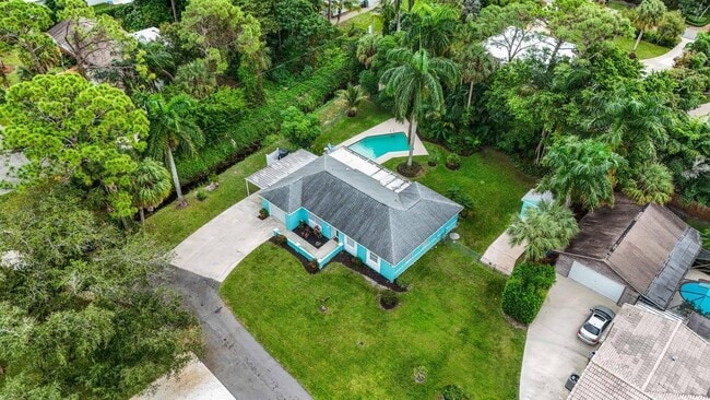 Building Photo - 5554 Hibiscus Rd